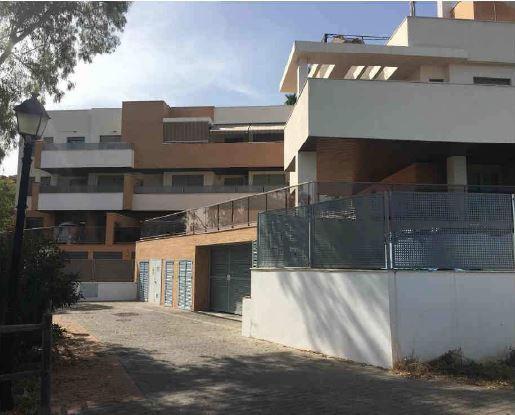 Venta de casas y pisos en Benalmádena Málaga