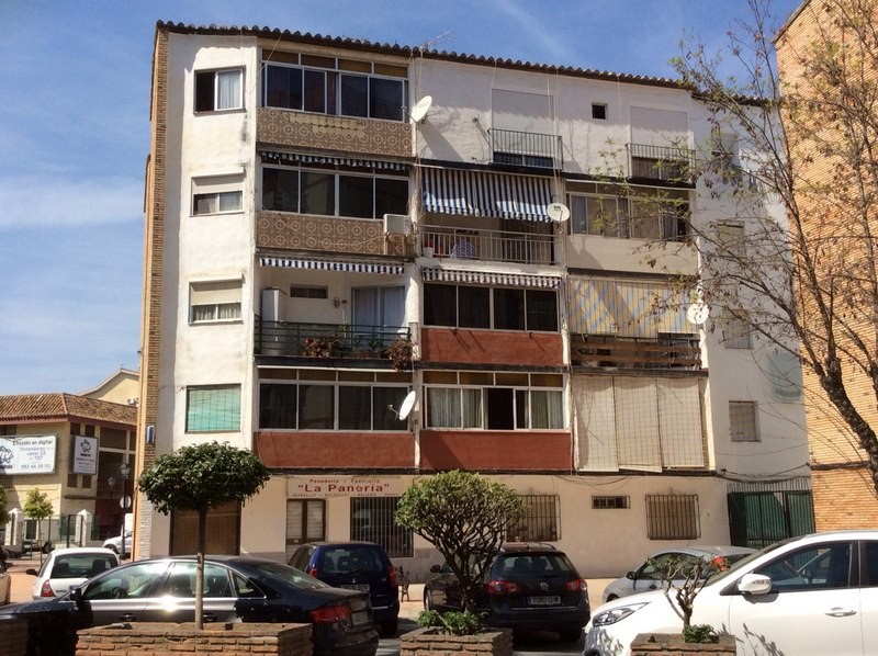 Sale of houses and flats in Fuengirola Málaga