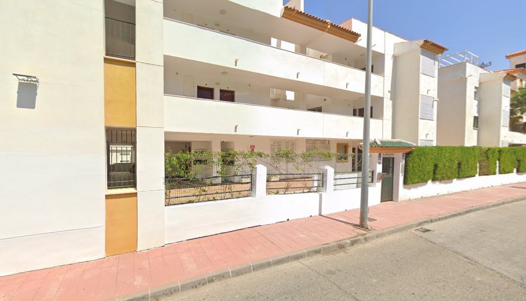 Venta de casas y pisos en Benalmádena Málaga