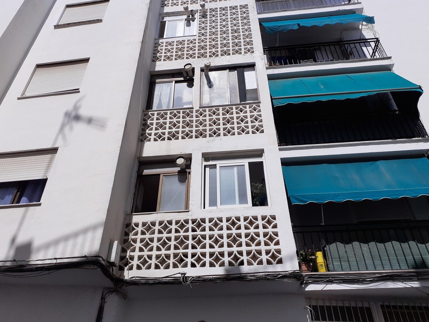 Pisos Embargados Por Bancos En San Pedro De Alcántara Piso en venta en C/ Extremadura, San Pedro de Alcántara, Málaga - Piso