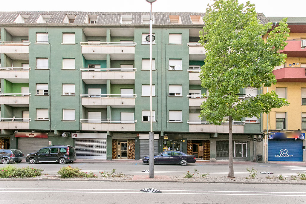 Piso en venta en Av de Roma, Manlleu, Barcelona Piso en Manlleu