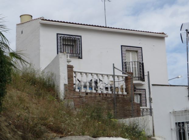 Sale of houses and flats in Cártama Málaga